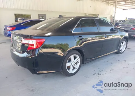 2013 Toyota Camry Se z USA, uszkodzony, nr VIN 4T1BF1FKXDU250698